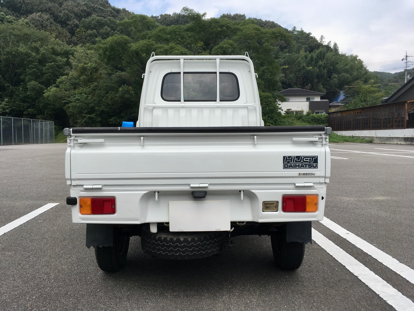 Daihatsu kei truck HiJet 660 4WD Fully repainted